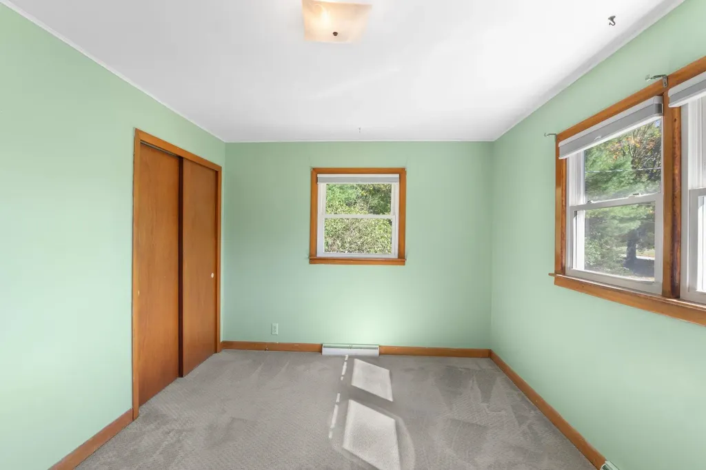 18 Monument Road Hinsdale NH 03451