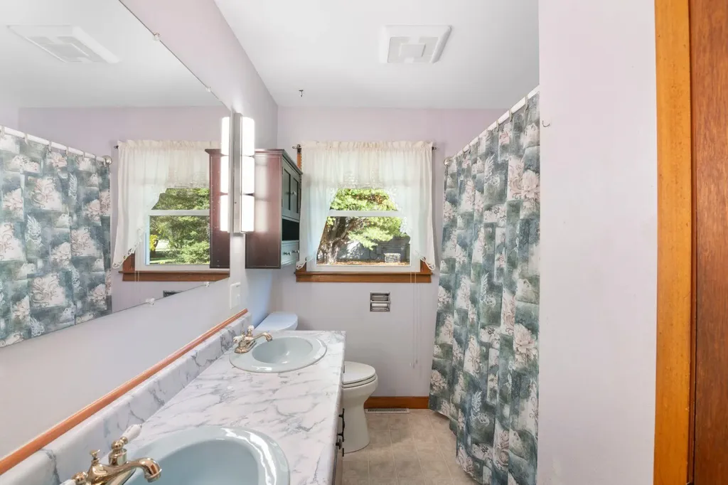 18 Monument Road Hinsdale NH 03451