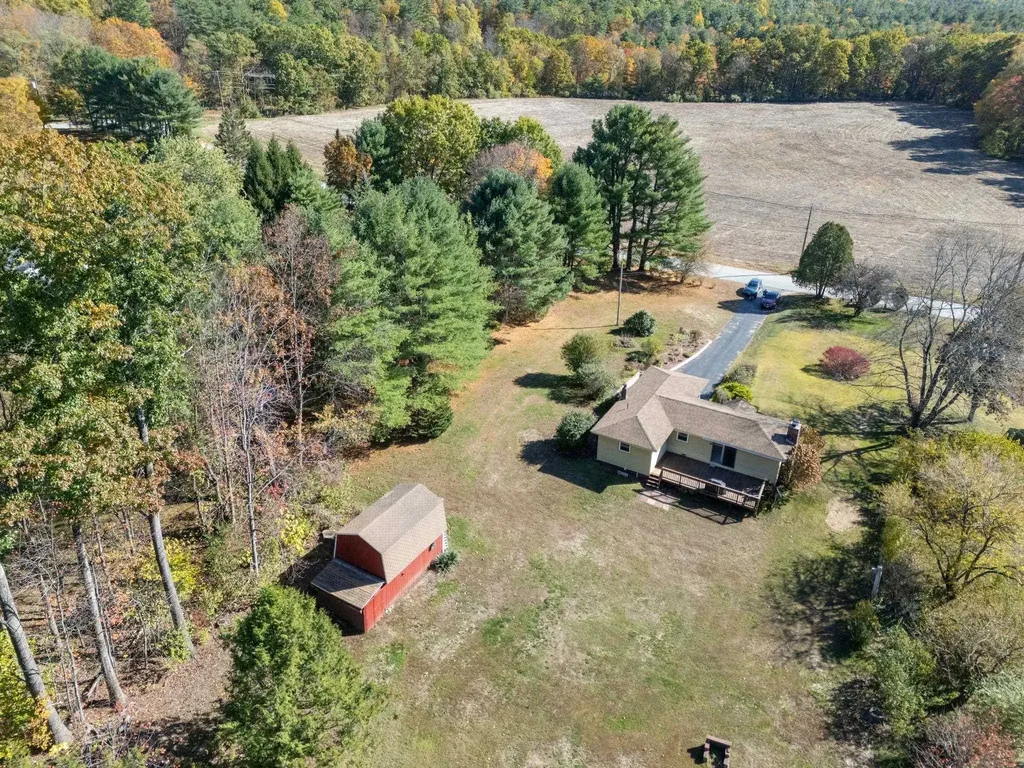 18 Monument Road Hinsdale NH 03451