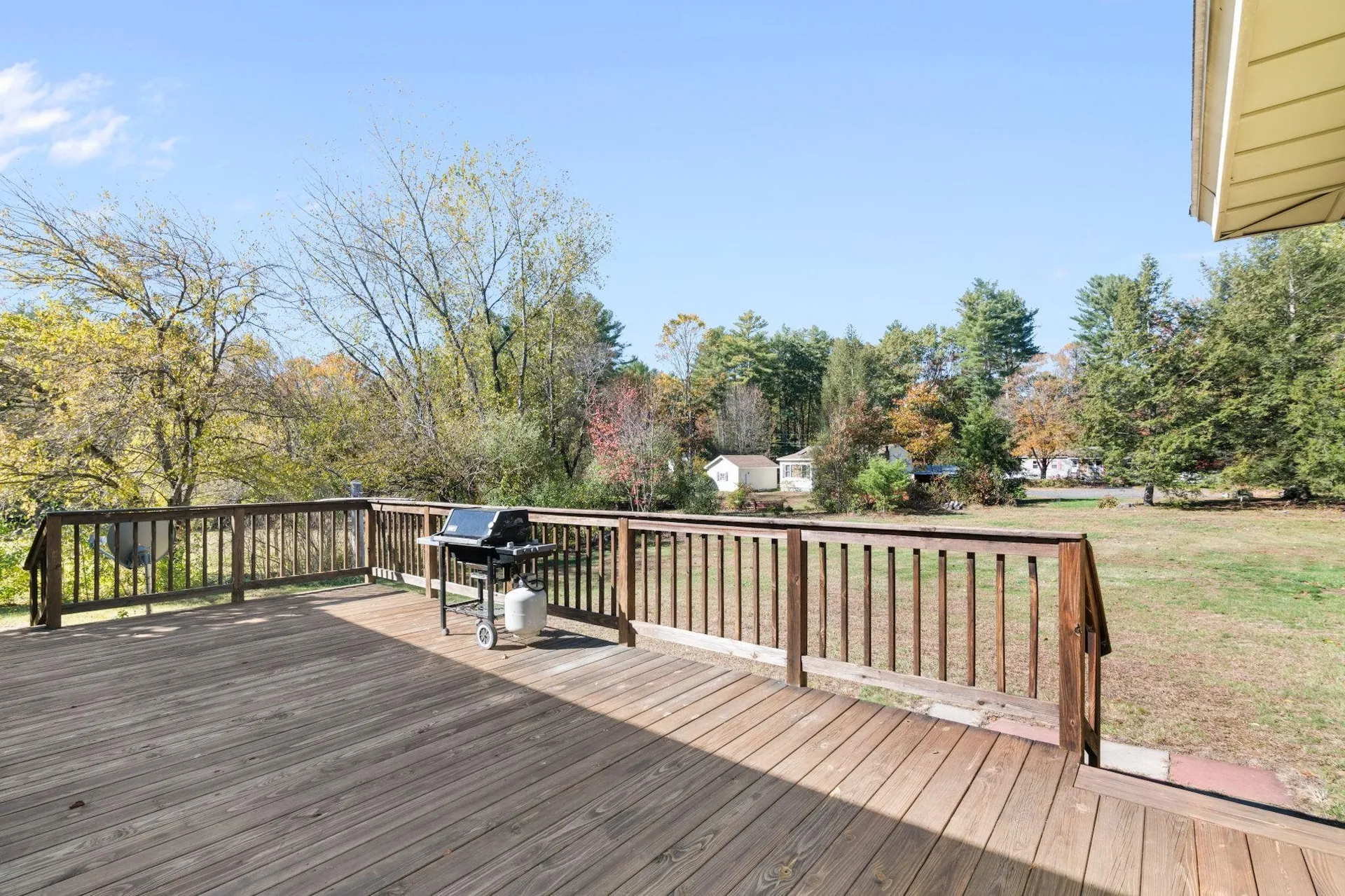 18 Monument Road Hinsdale NH 03451