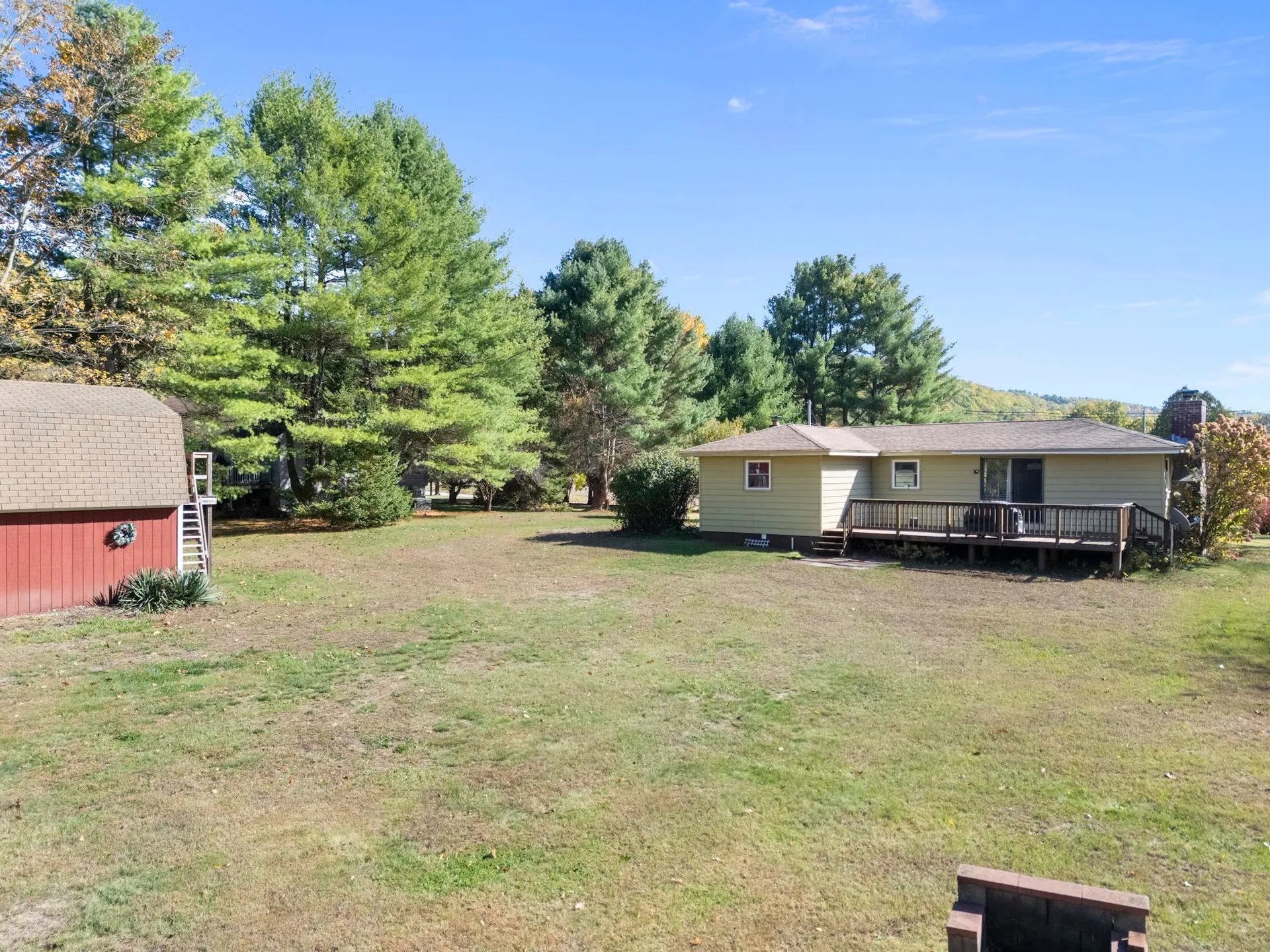 18 Monument Road Hinsdale NH 03451