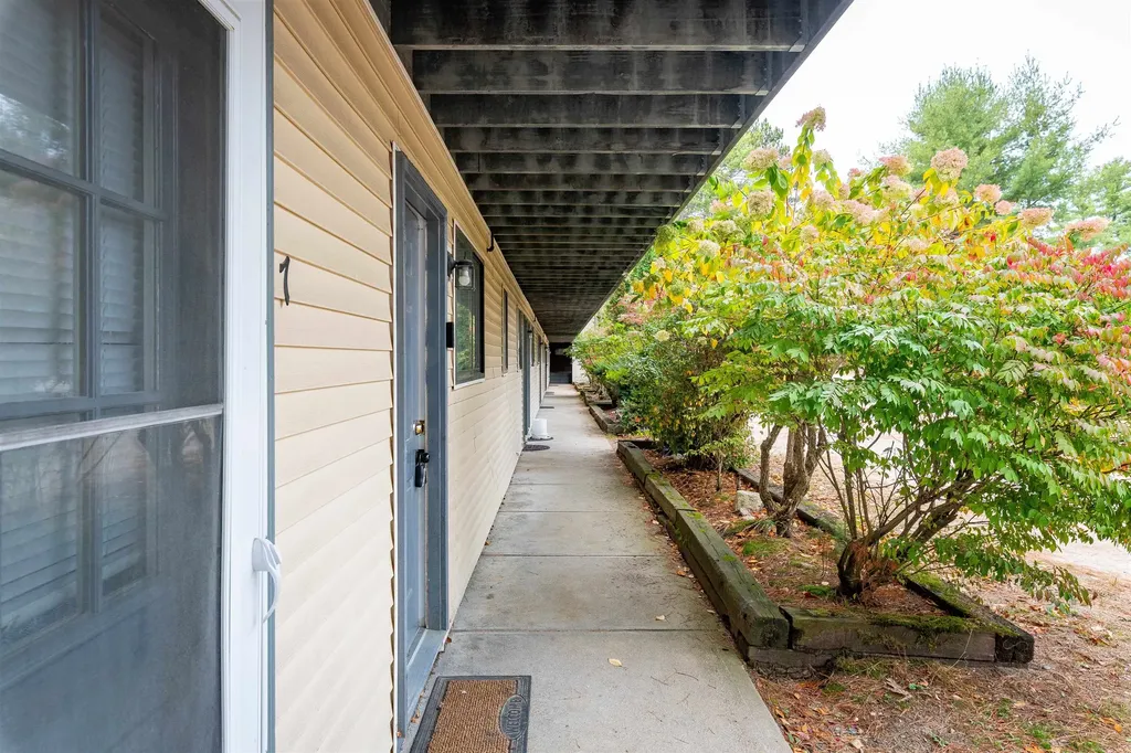 42 Wylie Court Conway NH 03860