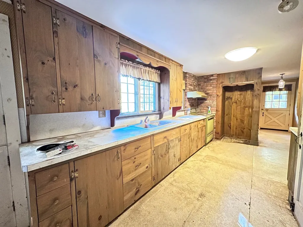 429 Coy Hill Road Middletown Springs VT 05757