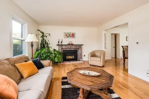 7 Beards Landing Durham NH 03824