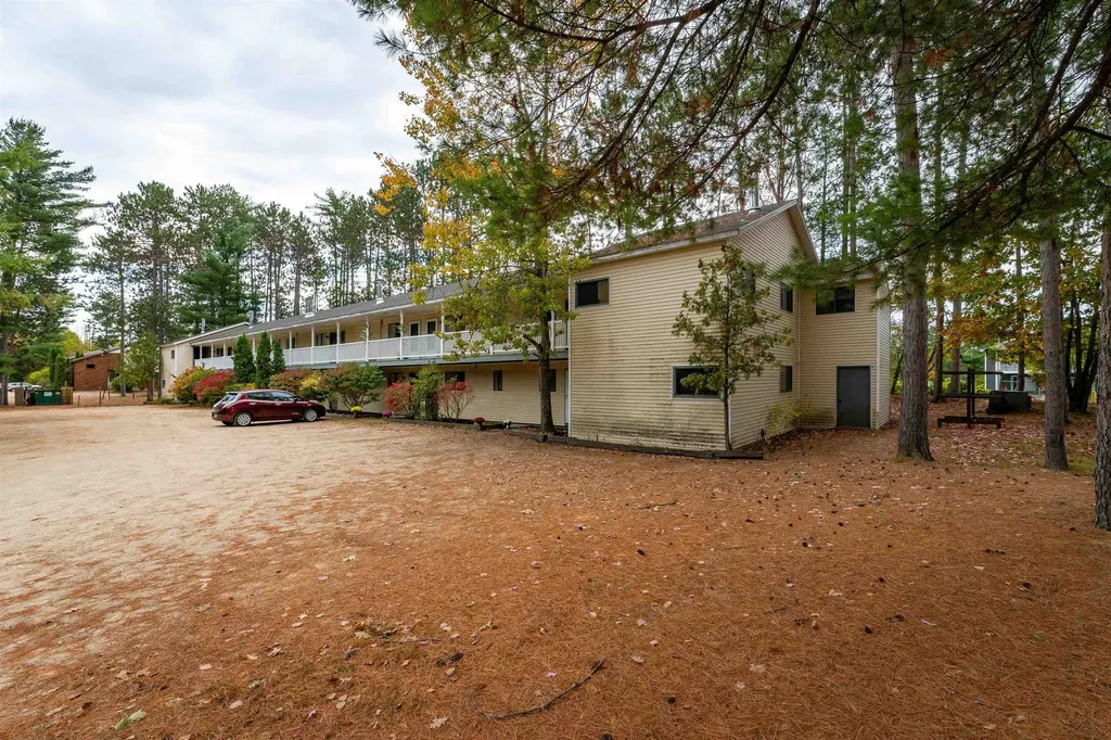 42 Wylie Court Conway NH 03818