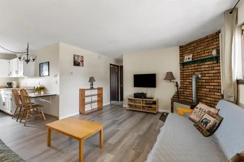 42 Wylie Court Conway NH 03818