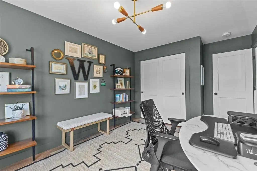 341 O'brien Farm Road South Burlington VT 05403