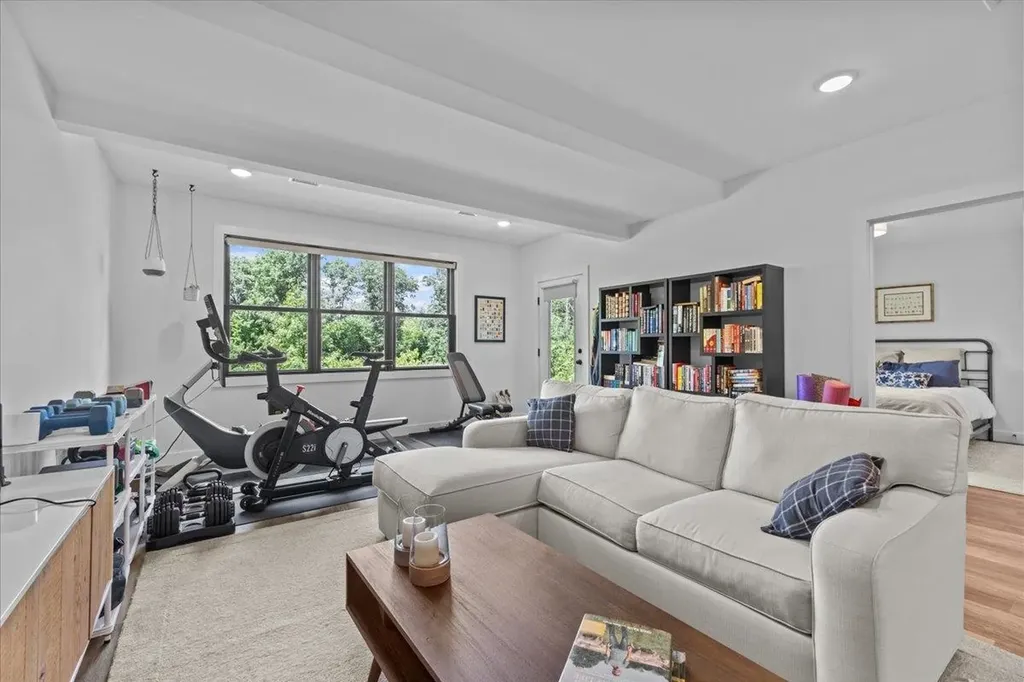 341 O'brien Farm Road South Burlington VT 05403