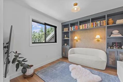 341 O'brien Farm Road South Burlington VT 05403