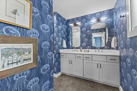 341 O'brien Farm Road South Burlington VT 05403