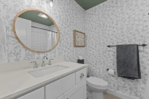 341 O'brien Farm Road South Burlington VT 05403