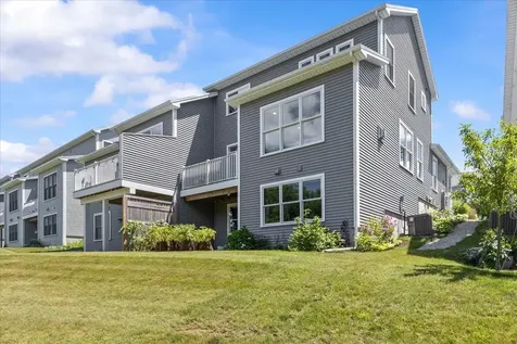 341 O'brien Farm Road South Burlington VT 05403