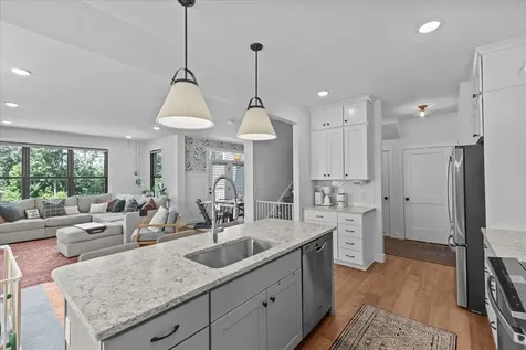 341 O'brien Farm Road South Burlington VT 05403