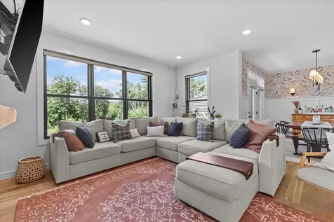 341 O'brien Farm Road South Burlington VT 05403