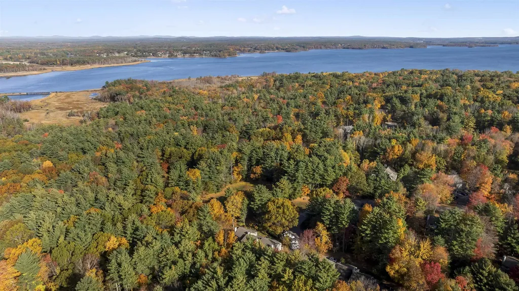 54 Brookside Drive Stratham NH 03885