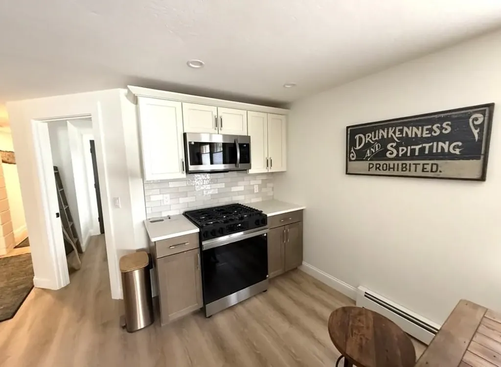 2895 White Mountain Highway Conway NH 03860