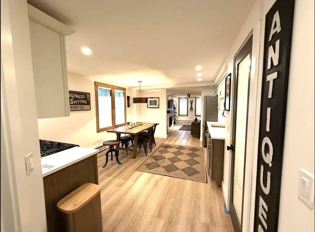 2895 White Mountain Highway Conway NH 03860