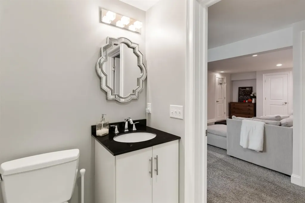 1 Sienna Lane Essex Junction VT 05452