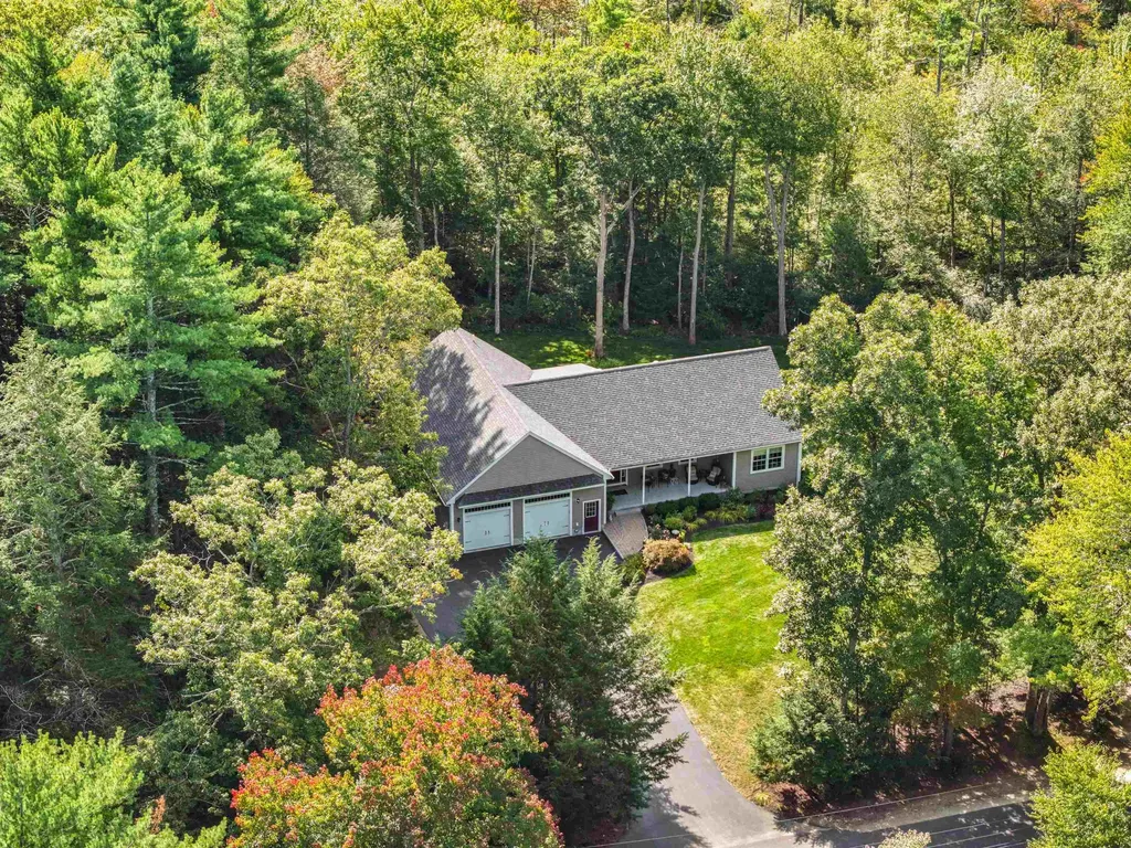 18 Huckins Road Madbury NH 03823