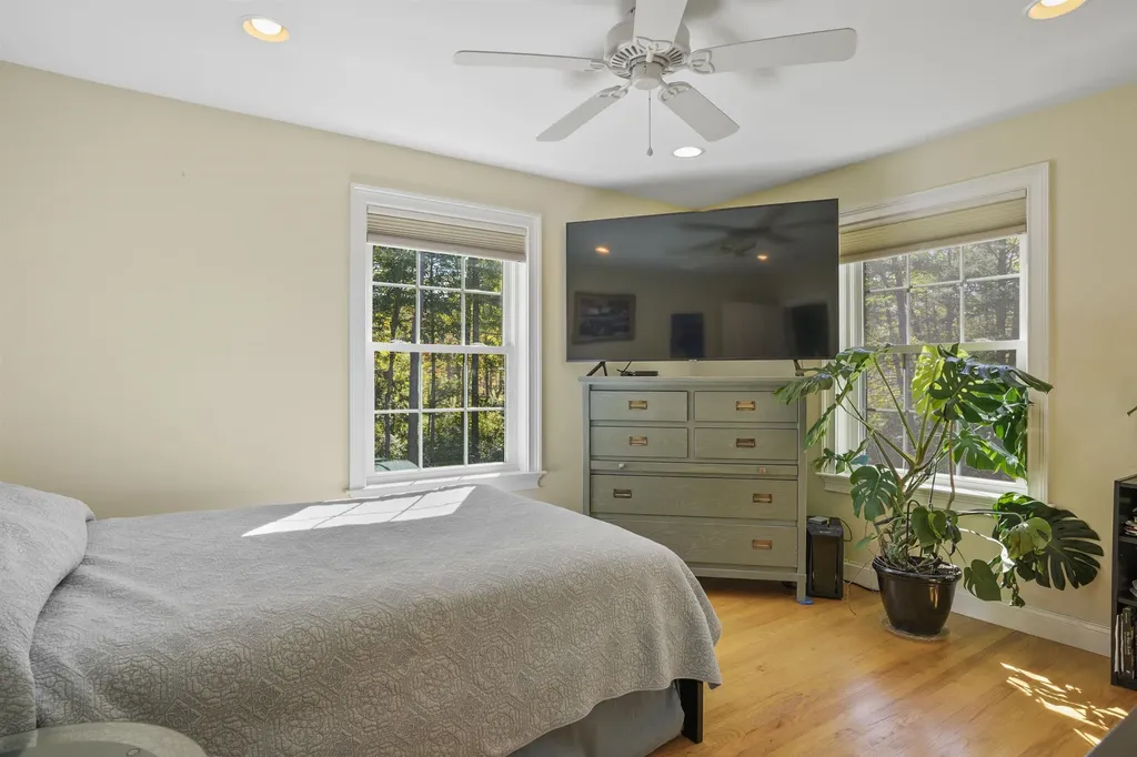 18 Huckins Road Madbury NH 03823