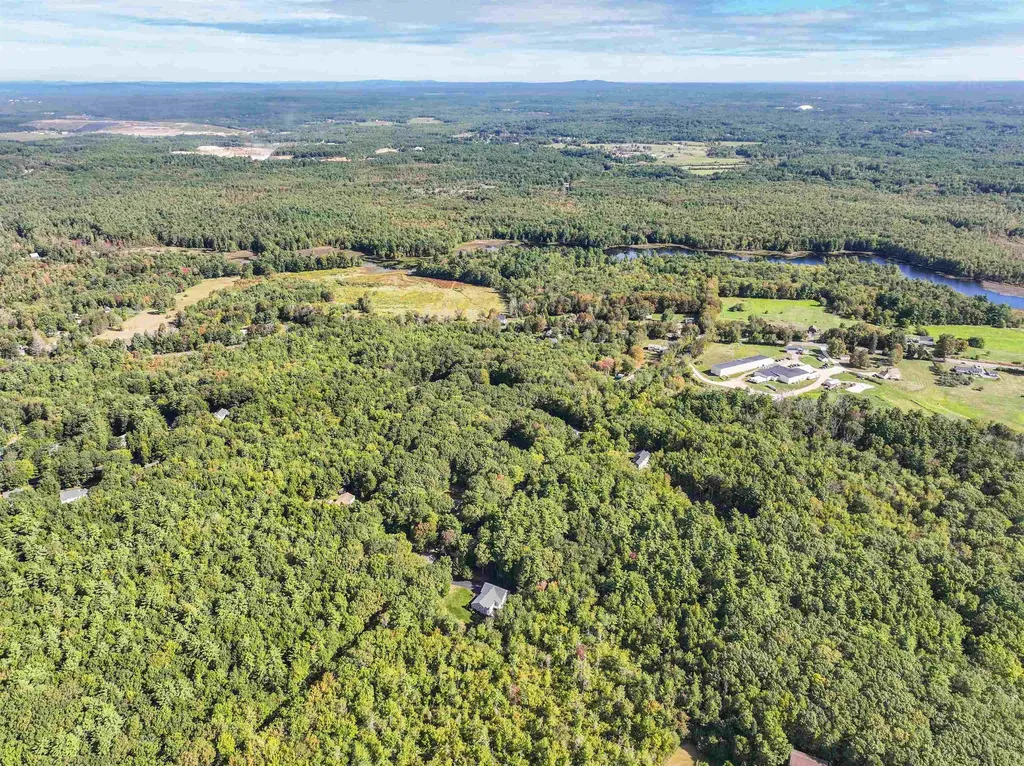 18 Huckins Road Madbury NH 03823