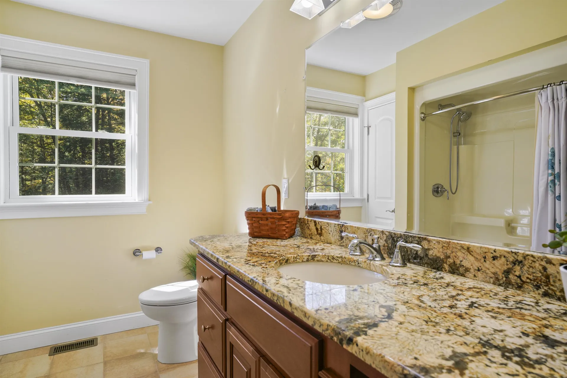 18 Huckins Road Madbury NH 03823