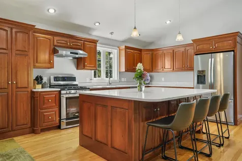 18 Huckins Road Madbury NH 03823