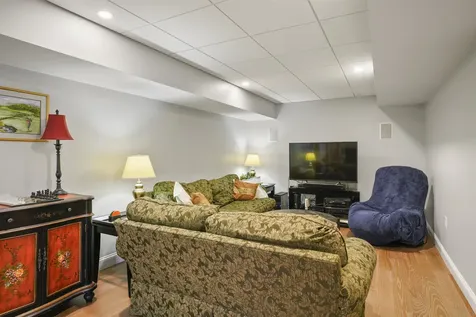 18 Huckins Road Madbury NH 03823