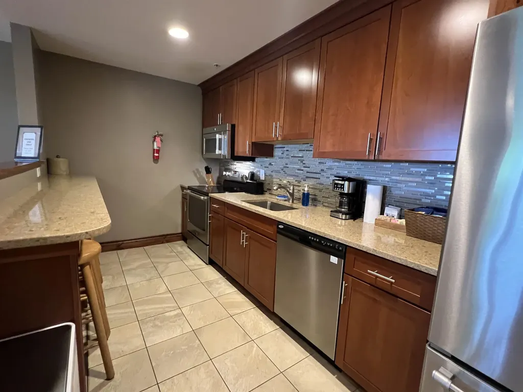 230, Qtr 2 Grand Summit Way Dover VT 05356