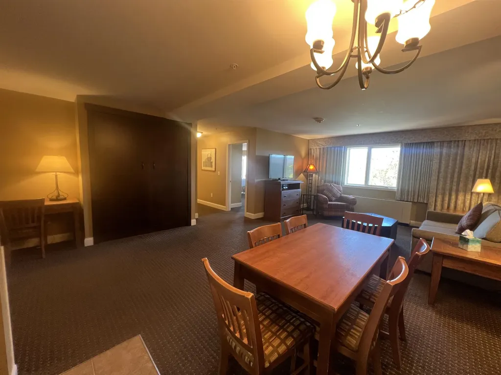 230, Qtr 2 Grand Summit Way Dover VT 05356