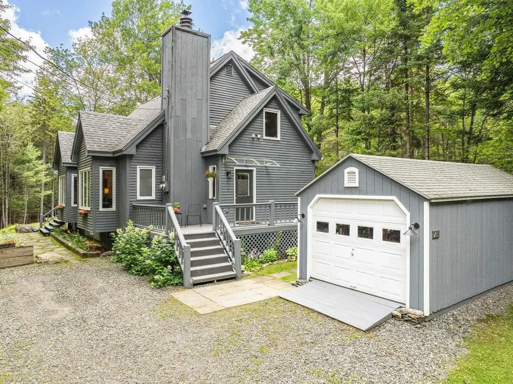 71 Villager Loop Dover VT 05356