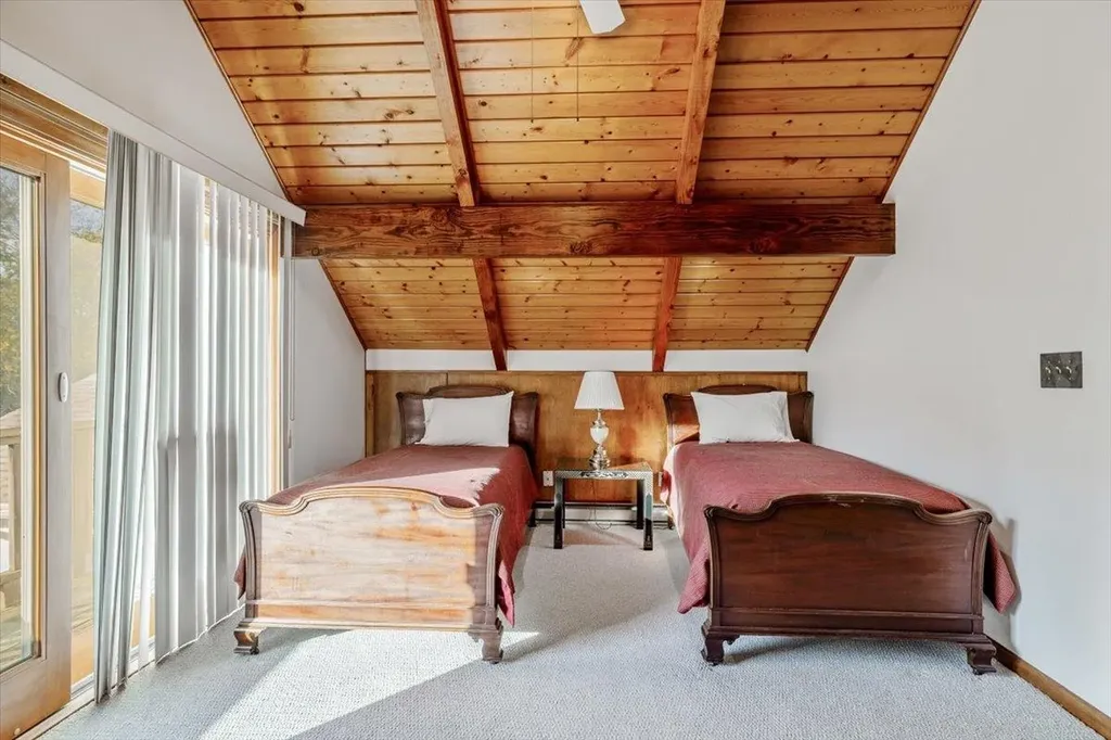 120 Poor Farm Road Alburgh VT 05440