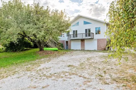 120 Poor Farm Road Alburgh VT 05440
