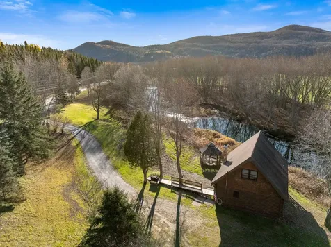 1639 Halls Stream Road Pittsburg NH 03592