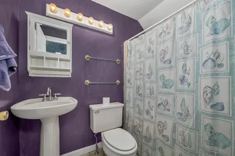 1480 Old North Main Street Laconia NH 03246