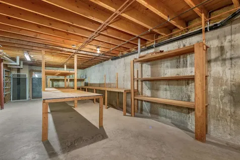 1480 Old North Main Street Laconia NH 03246