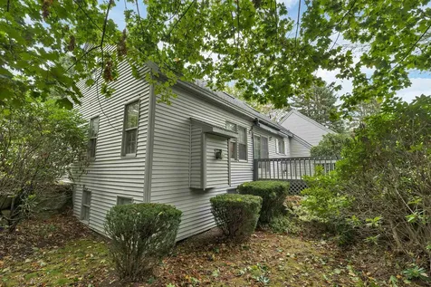 1480 Old North Main Street Laconia NH 03246