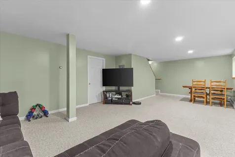 100 Indian Circle Colchester VT 05446