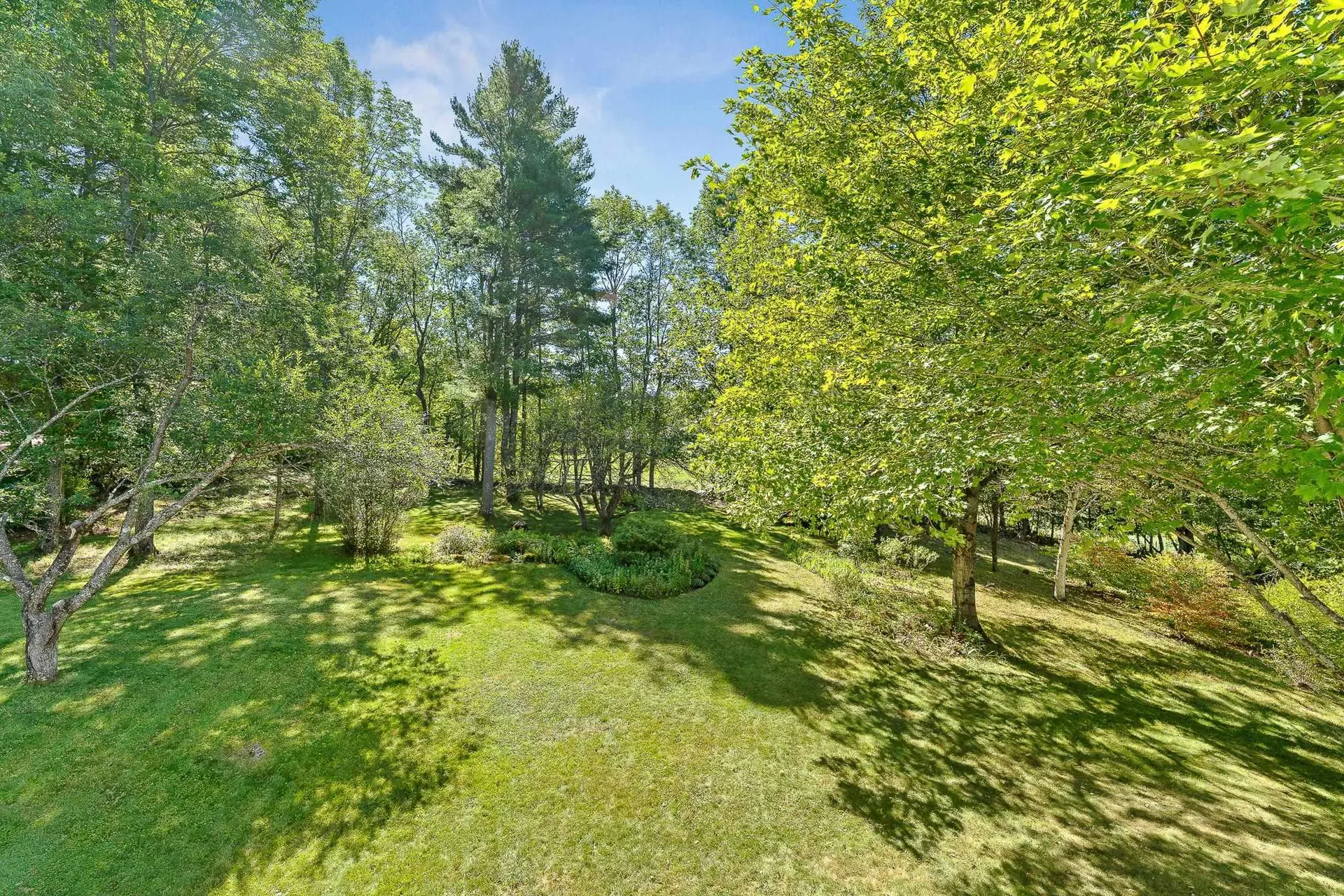 97 Quinibeck Road Thetford VT 05075-0000