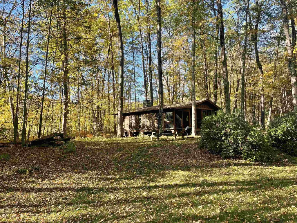 468 Park Laughton Road Dummerston VT 05346