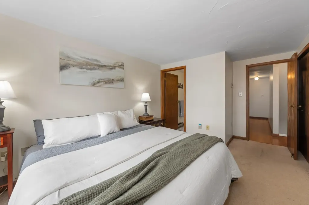 182 Pinnacle Road Campton NH 03285