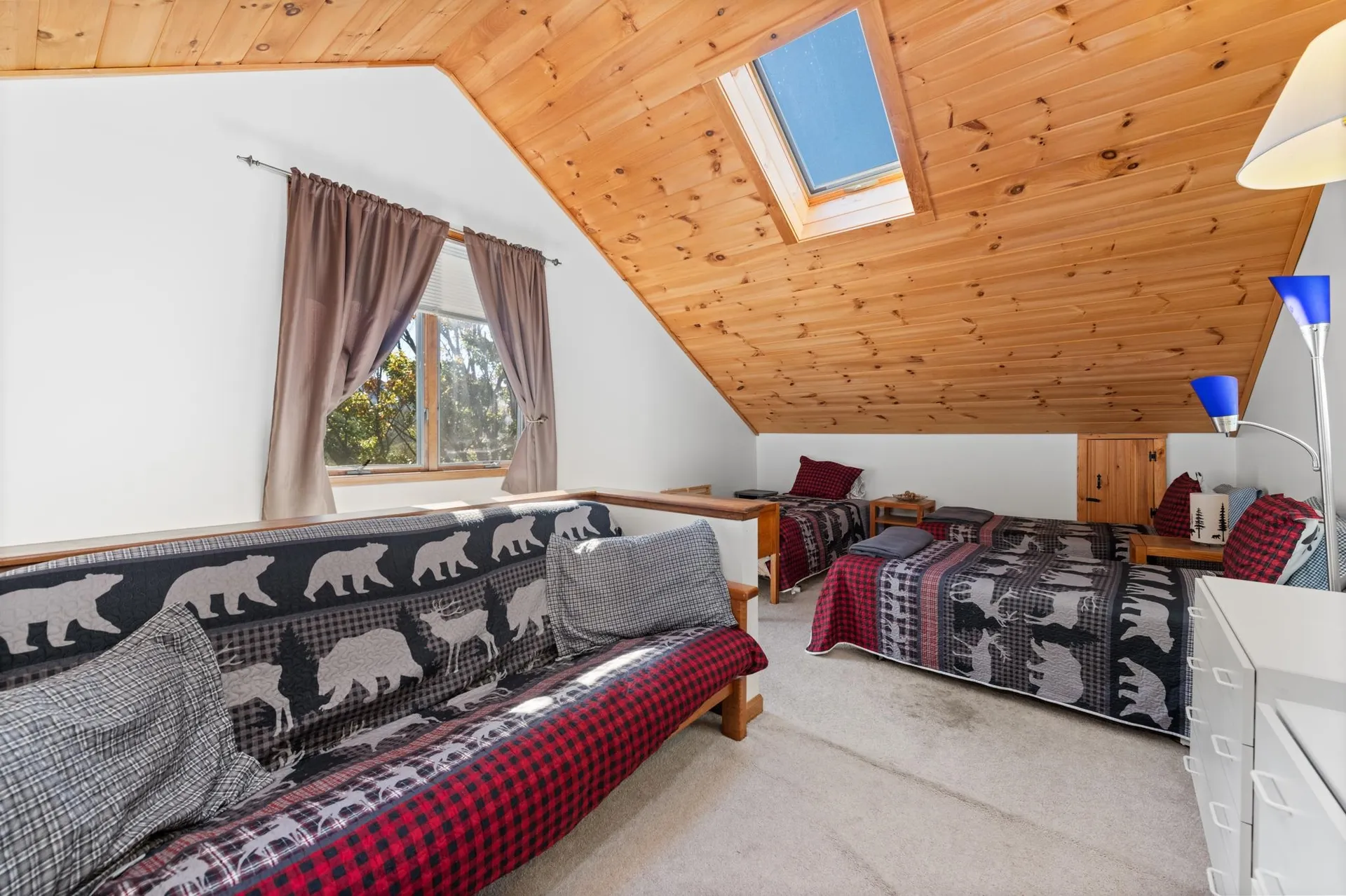 182 Pinnacle Road Campton NH 03285