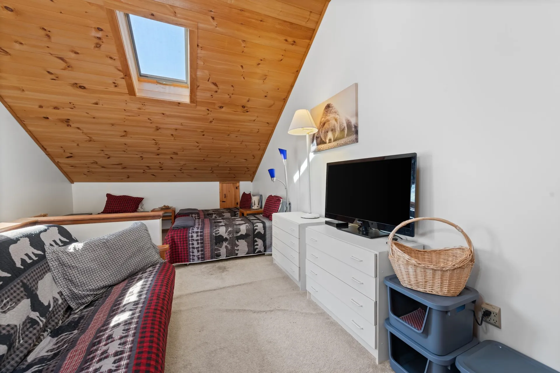 182 Pinnacle Road Campton NH 03285