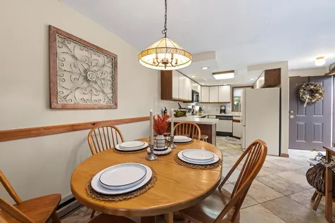 182 Pinnacle Road Campton NH 03285