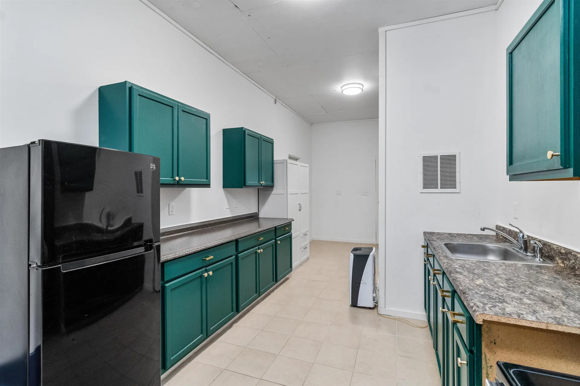 97 Bittersweet Hill Hinesburg VT 05461