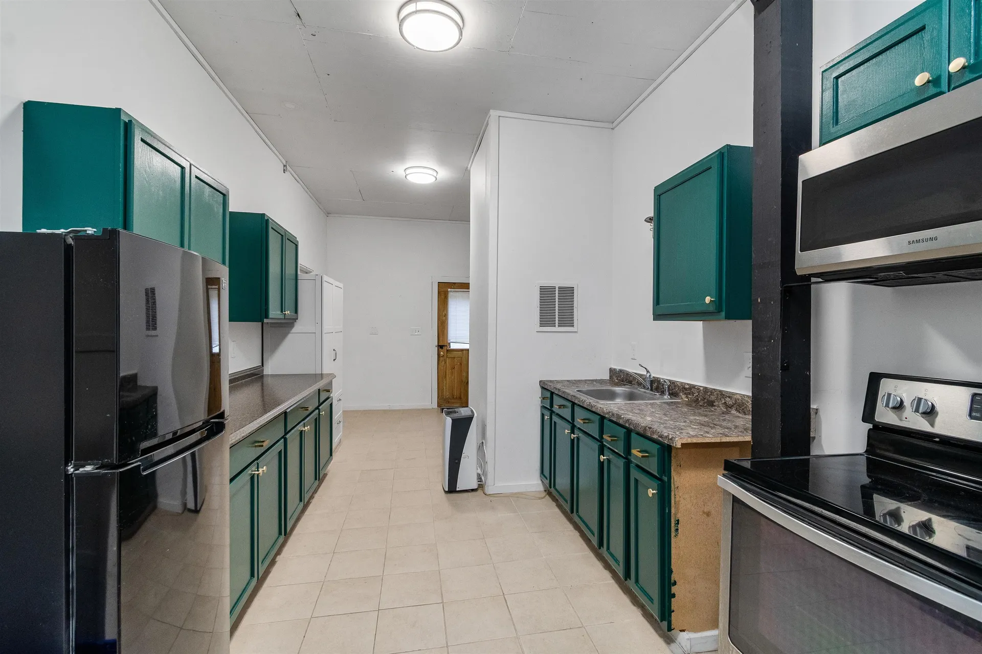 97 Bittersweet Hill Hinesburg VT 05461