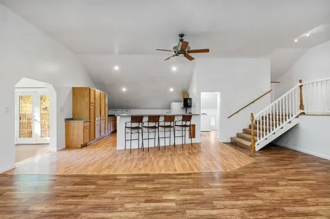 97 Bittersweet Hill Hinesburg VT 05461