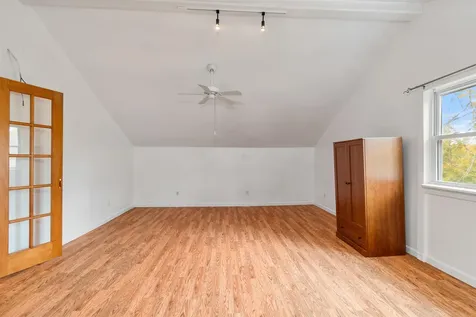 97 Bittersweet Hill Hinesburg VT 05461