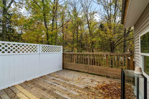 97 Bittersweet Hill Hinesburg VT 05461