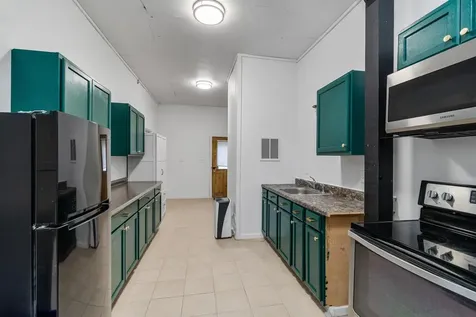 97 Bittersweet Hill Hinesburg VT 05461